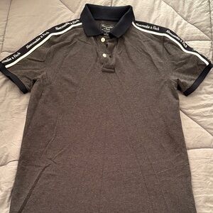 Abercrombie & Fitch Gray Polo with Black Trim Vintage Y2K